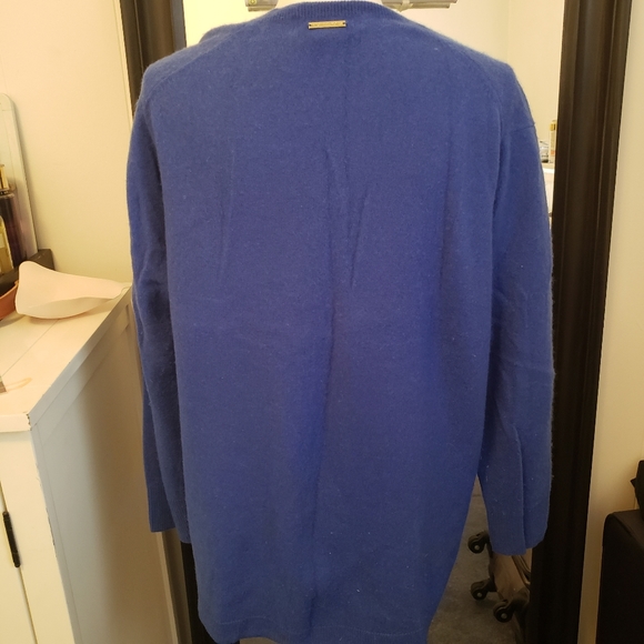 Michael Kors vneck high-low sweater - Picture 4 of 5